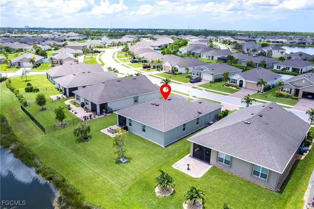 3313 Acapulco Circle Cape Coral FL 33909