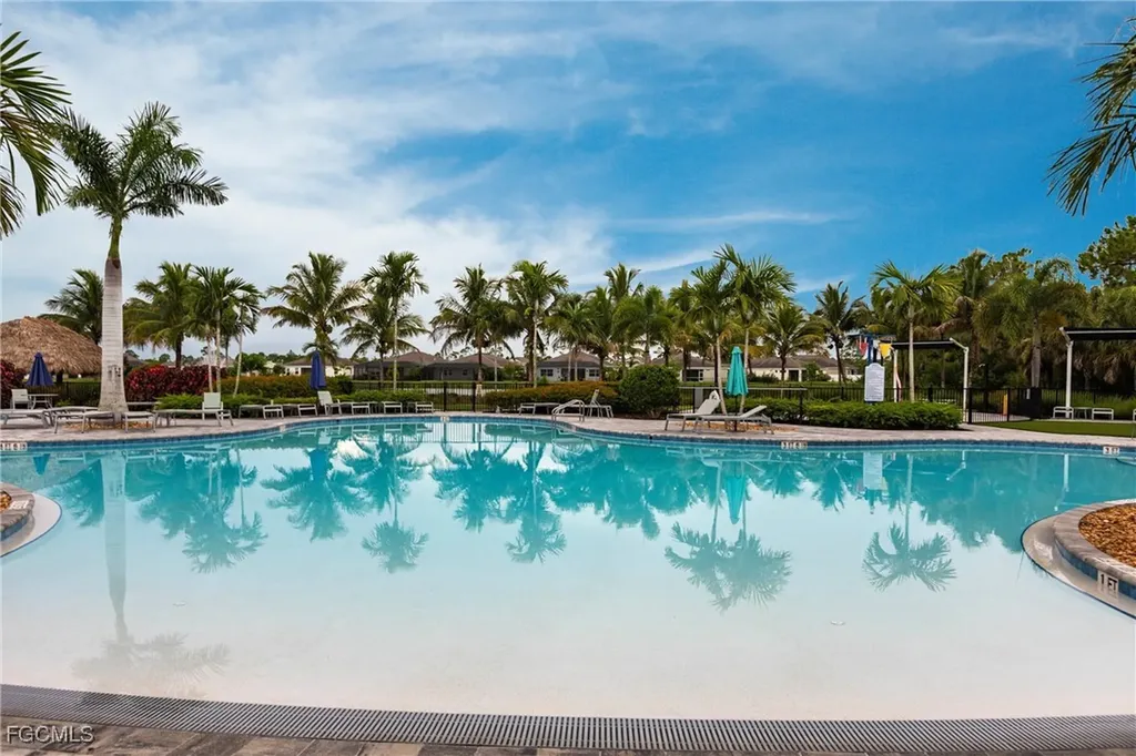 3313 Acapulco Circle Cape Coral FL 33909