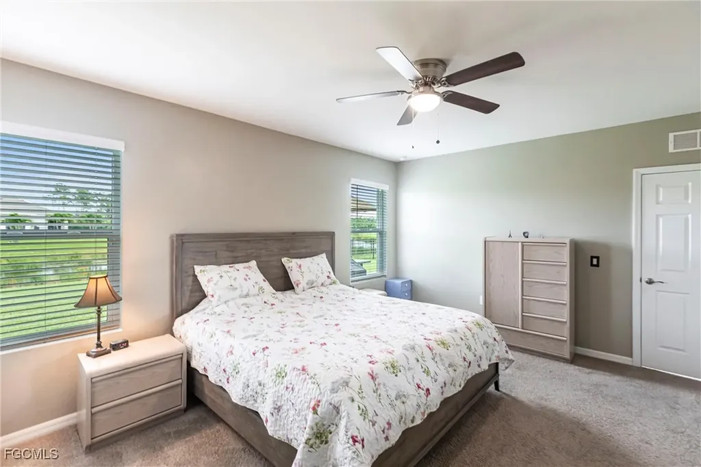 3313 Acapulco Circle Cape Coral FL 33909