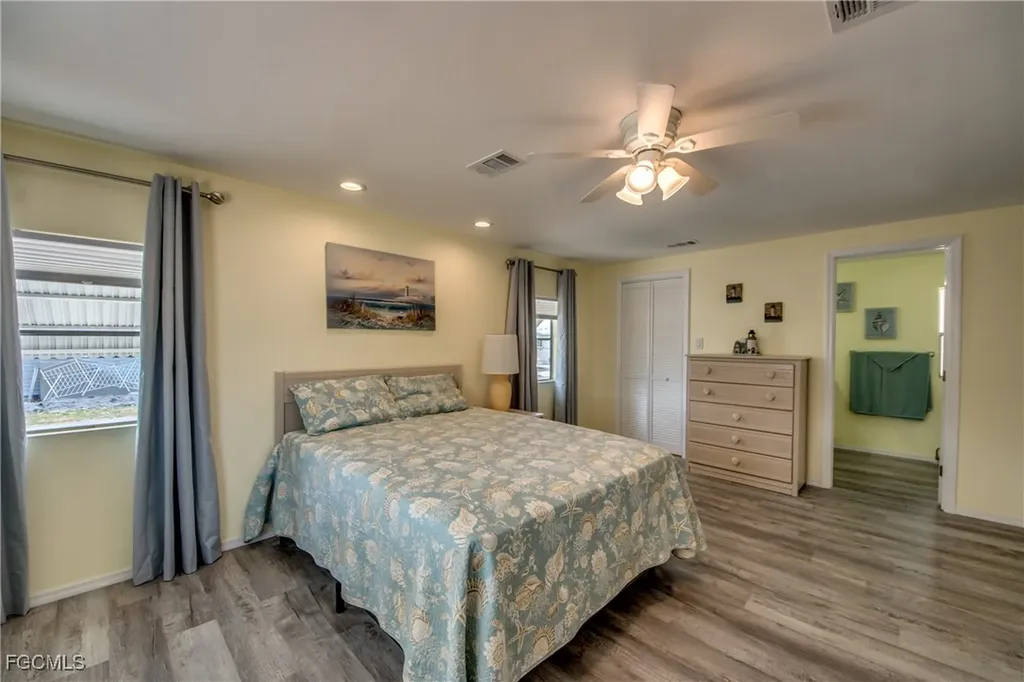 4920 Gulfgate Lane St. James City FL 33956