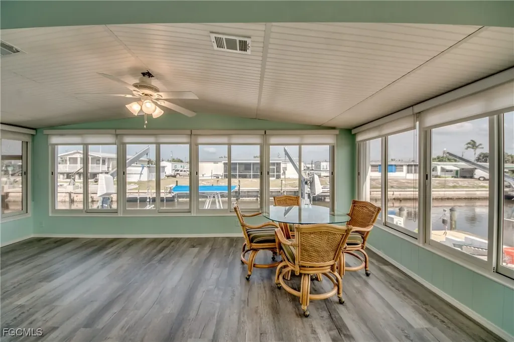 4920 Gulfgate Lane St. James City FL 33956