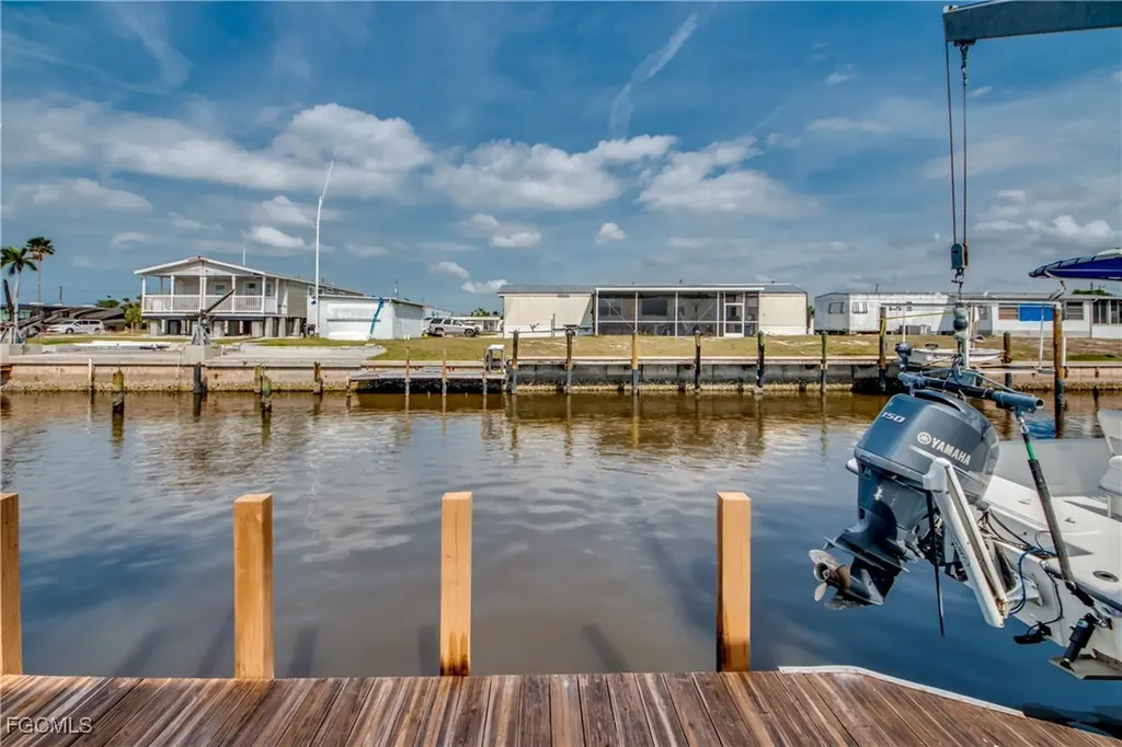 4920 Gulfgate Lane St. James City FL 33956