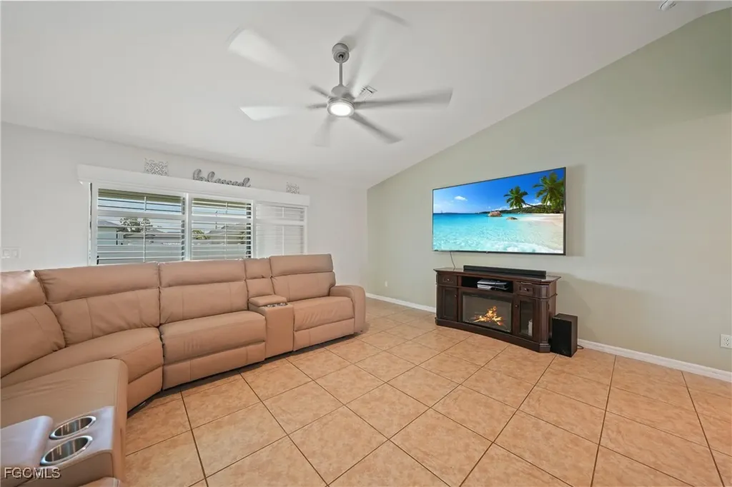 1624 NW 29th Street Cape Coral FL 33993