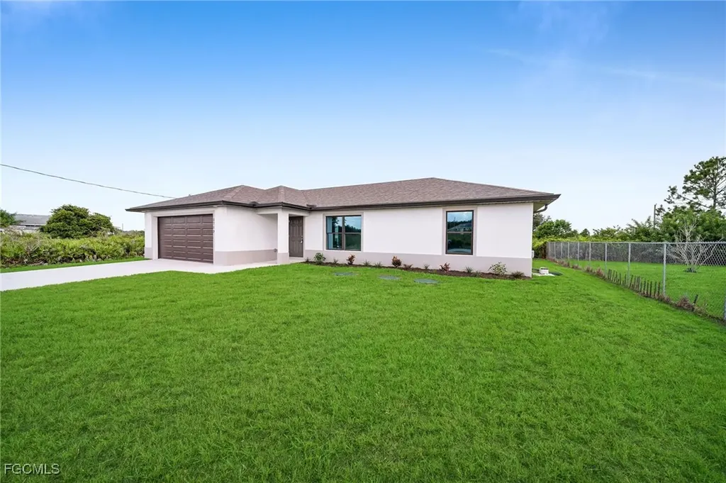 3011 71st Street W Lehigh Acres FL 33971