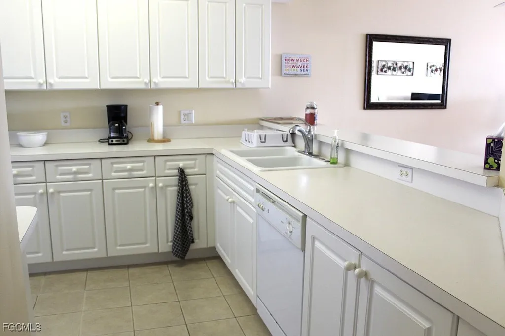 16575 Lake Circle Drive Fort Myers FL 33908