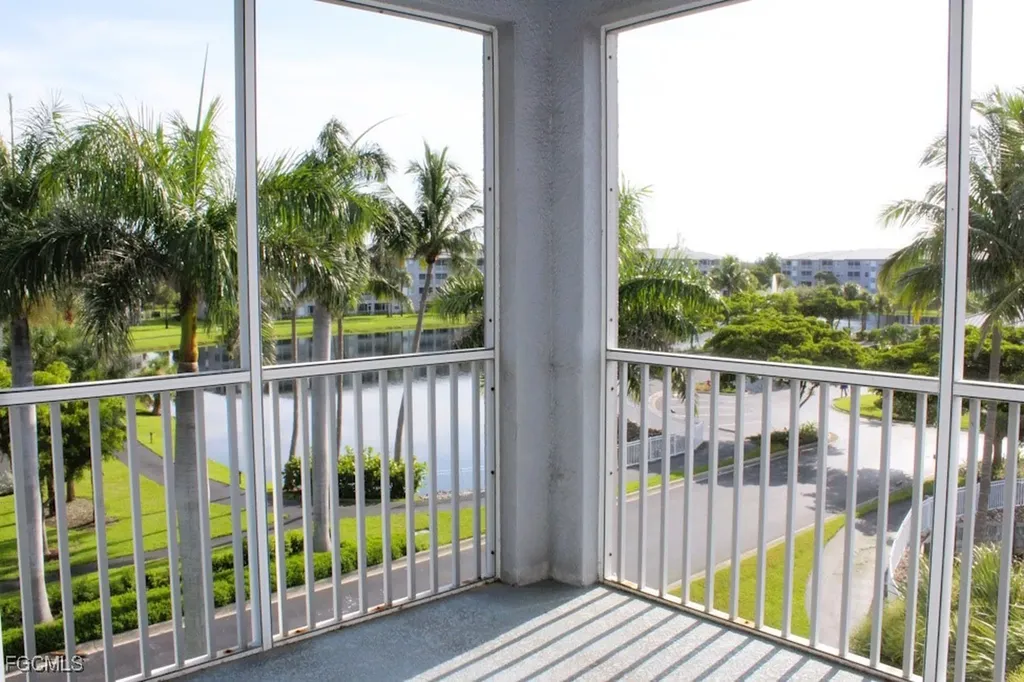 16575 Lake Circle Drive Fort Myers FL 33908