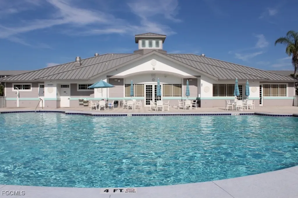 16575 Lake Circle Drive Fort Myers FL 33908