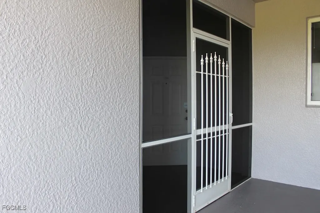 16575 Lake Circle Drive Fort Myers FL 33908