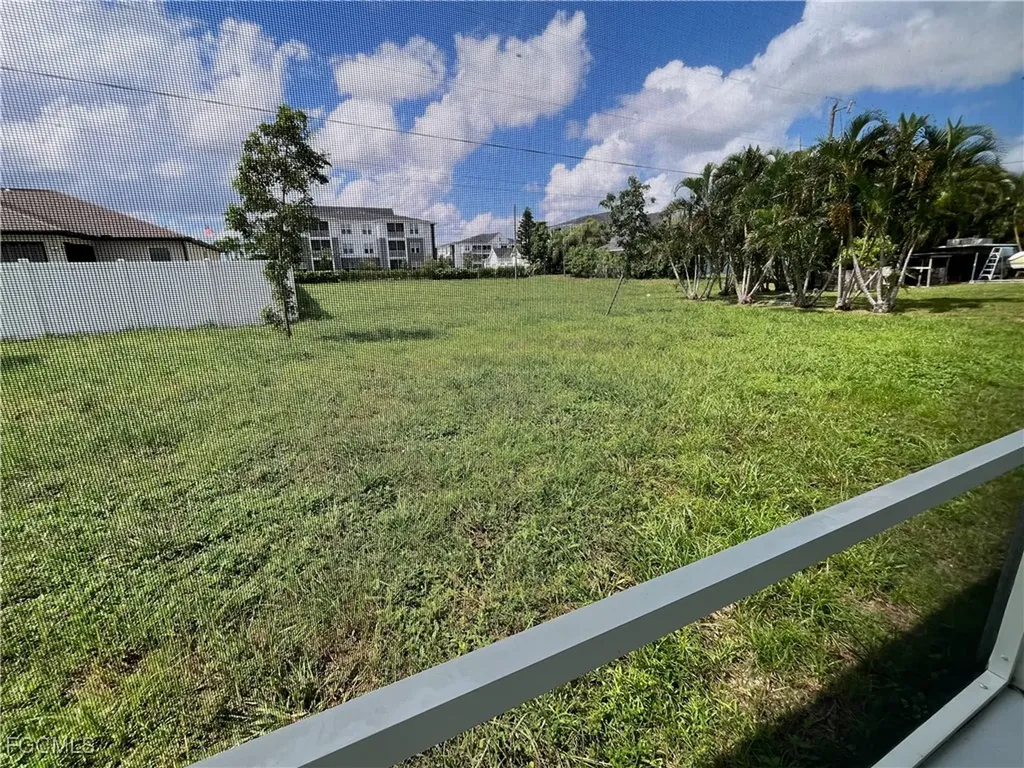 1414 SW 1st Terrace Cape Coral FL 33991
