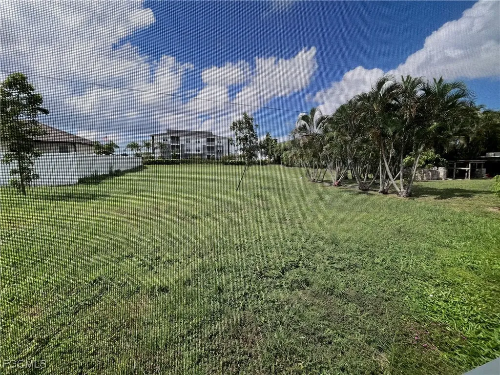 1414 SW 1st Terrace Cape Coral FL 33991