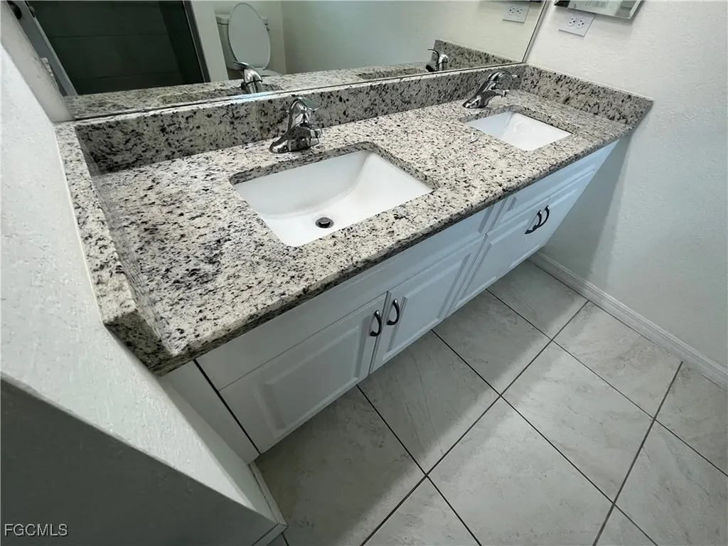 1414 SW 1st Terrace Cape Coral FL 33991