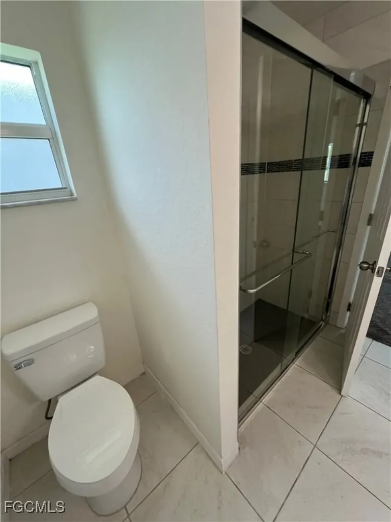 1414 SW 1st Terrace Cape Coral FL 33991