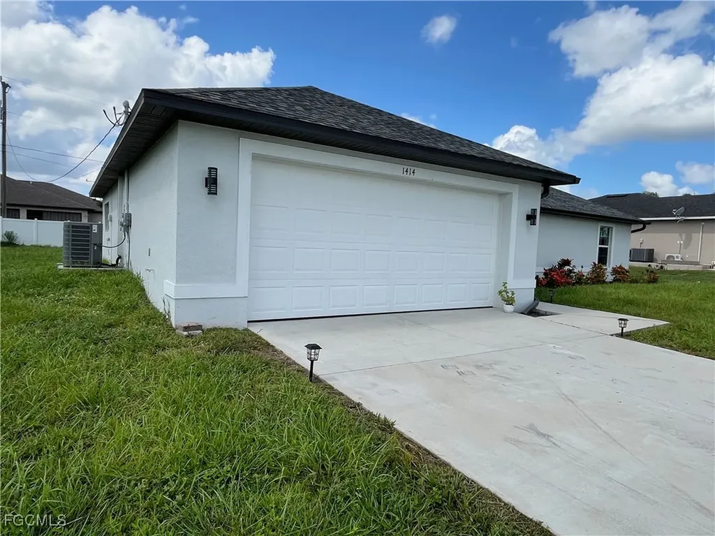 1414 SW 1st Terrace Cape Coral FL 33991