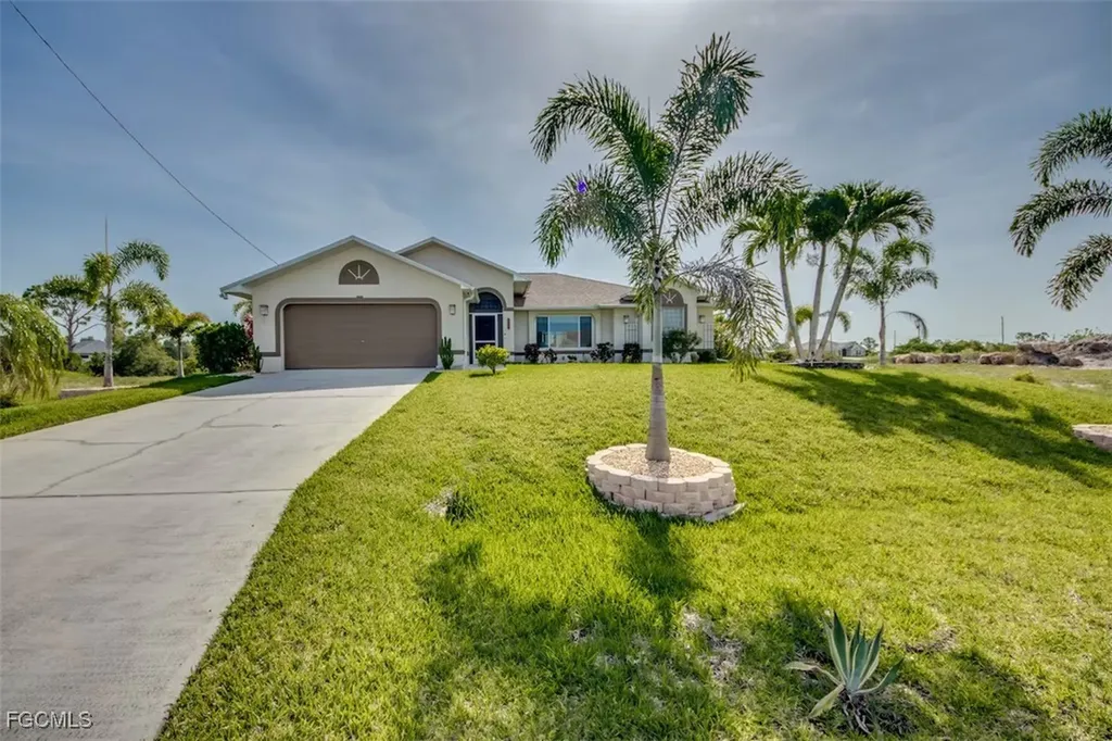 4321 NE 9th Court Cape Coral FL 33909