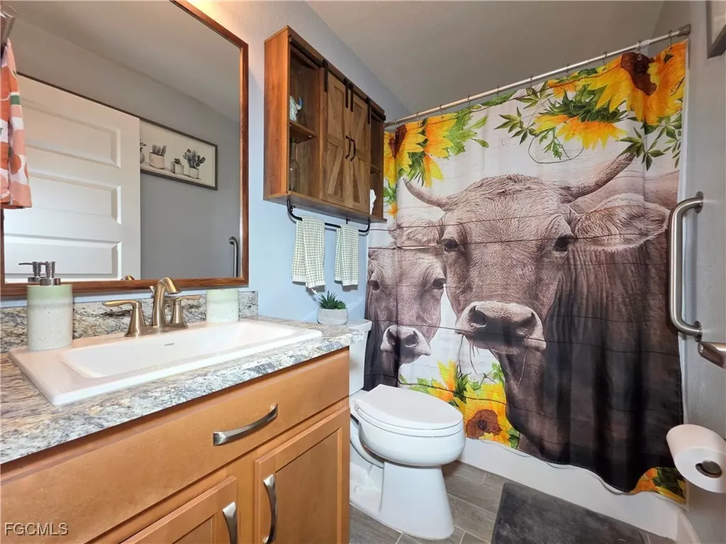 2727 NW 29th Terrace Cape Coral FL 33993