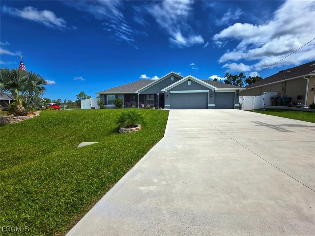 2727 NW 29th Terrace Cape Coral FL 33993