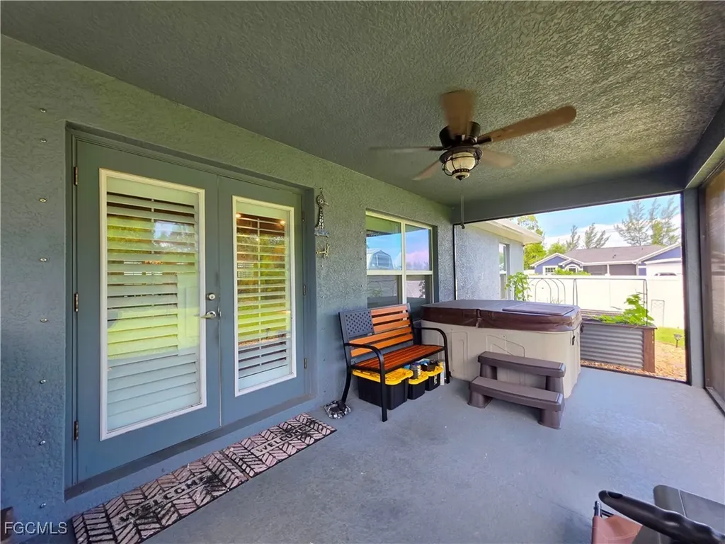 2727 NW 29th Terrace Cape Coral FL 33993