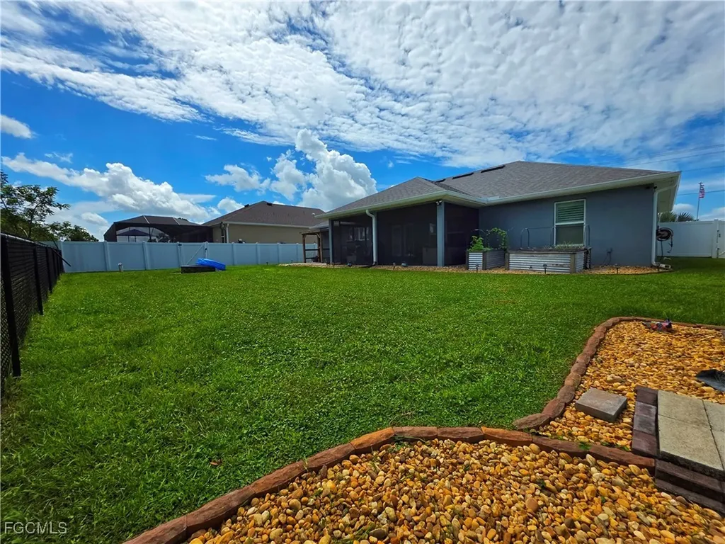 2727 NW 29th Terrace Cape Coral FL 33993