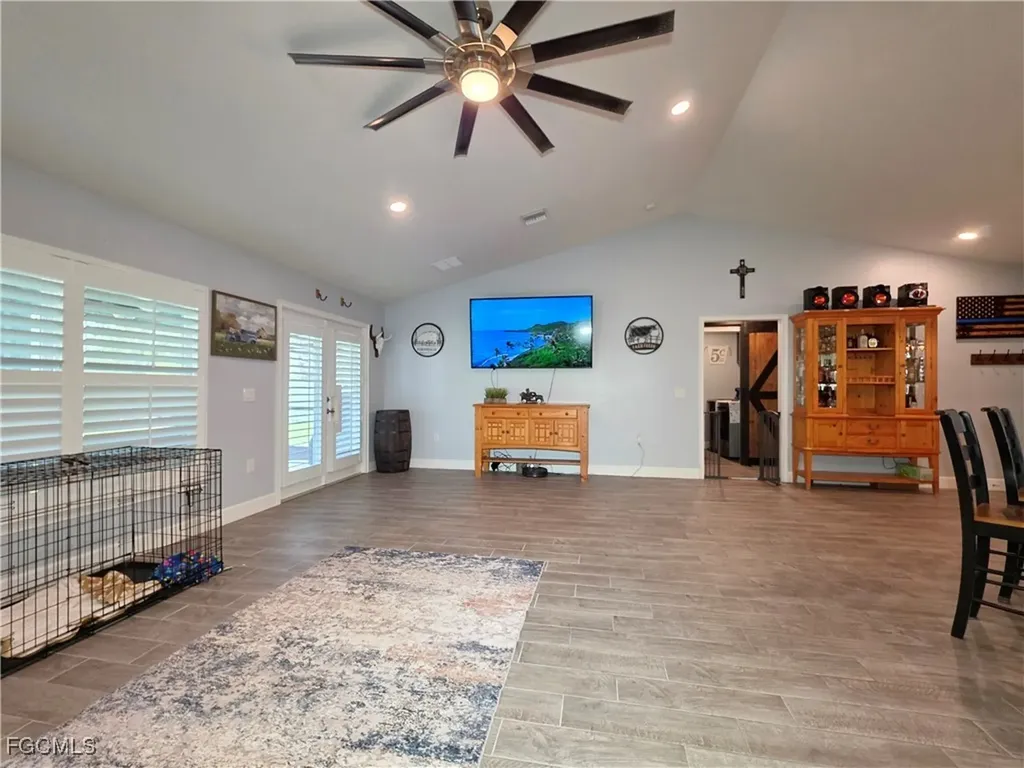 2727 NW 29th Terrace Cape Coral FL 33993