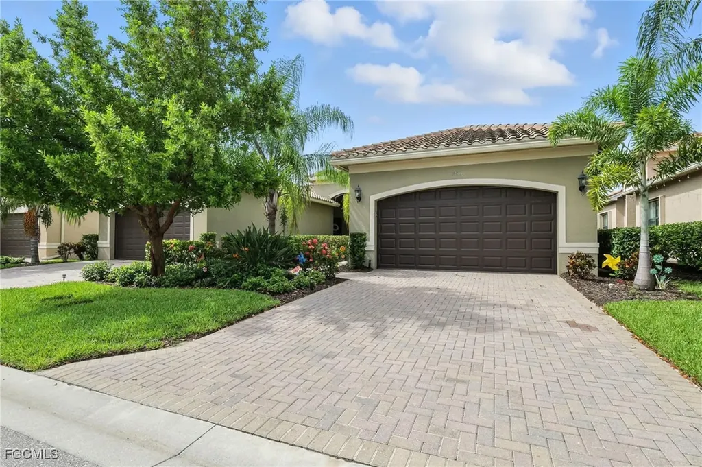 11869 Lakewood Preserve Place Fort Myers FL 33913