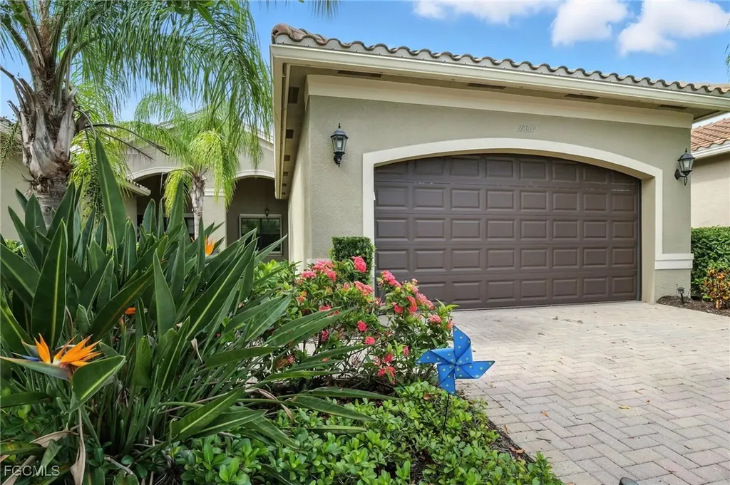 11869 Lakewood Preserve Place Fort Myers FL 33913