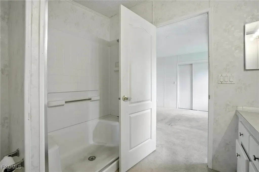 5270 Manatee Bay Lane Fort Myers FL 33905