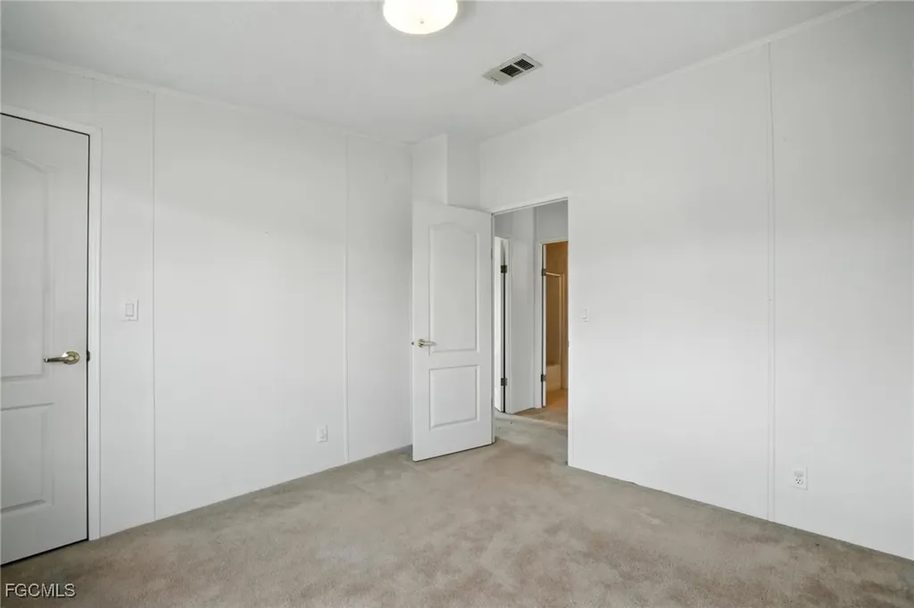 5270 Manatee Bay Lane Fort Myers FL 33905