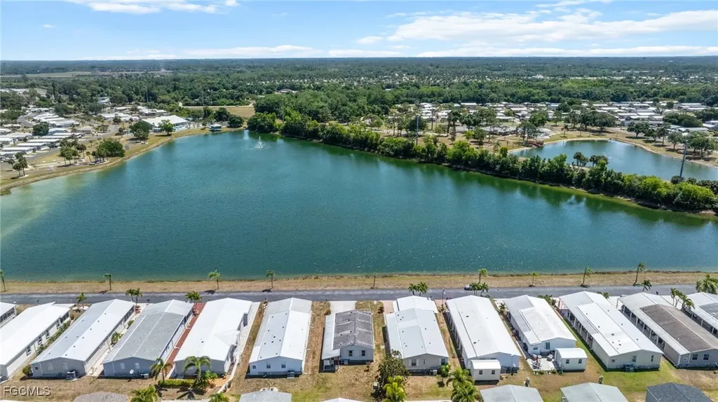 5270 Manatee Bay Lane Fort Myers FL 33905