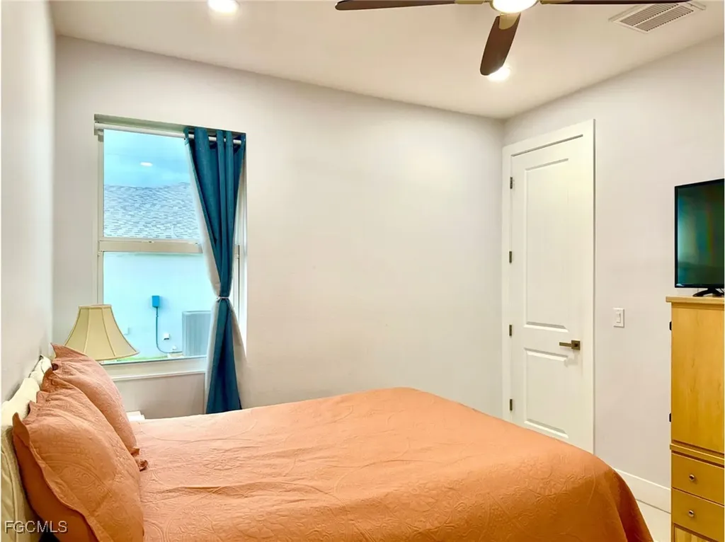 1806 NW 24th Avenue Cape Coral FL 33993