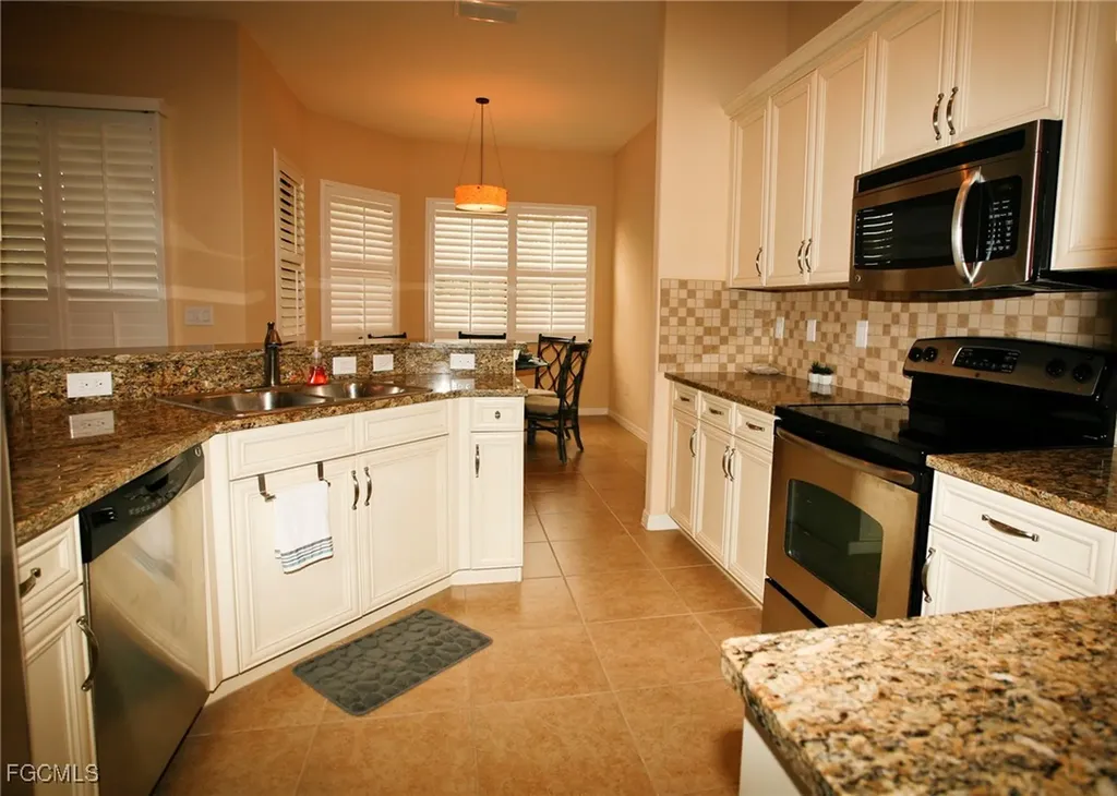11070 Esteban Drive Fort Myers FL 33912