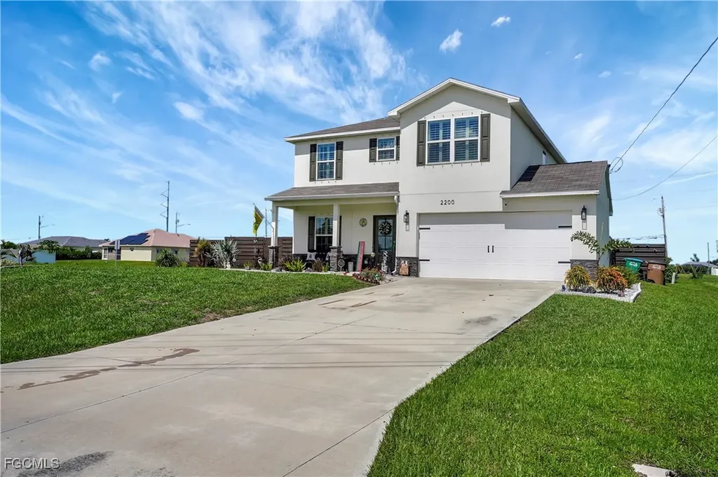 2200 NE Juanita Place Cape Coral FL 33909