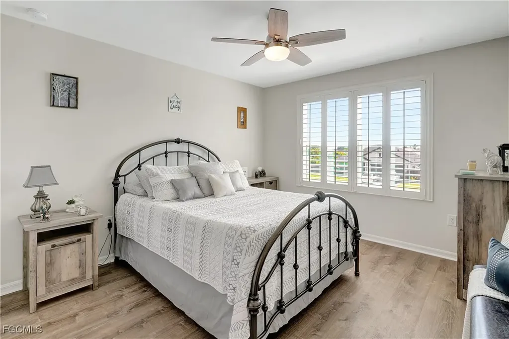 2200 NE Juanita Place Cape Coral FL 33909