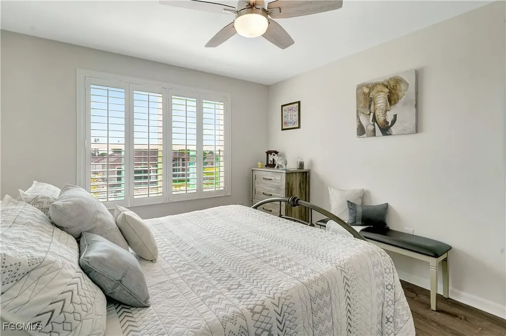 2200 NE Juanita Place Cape Coral FL 33909