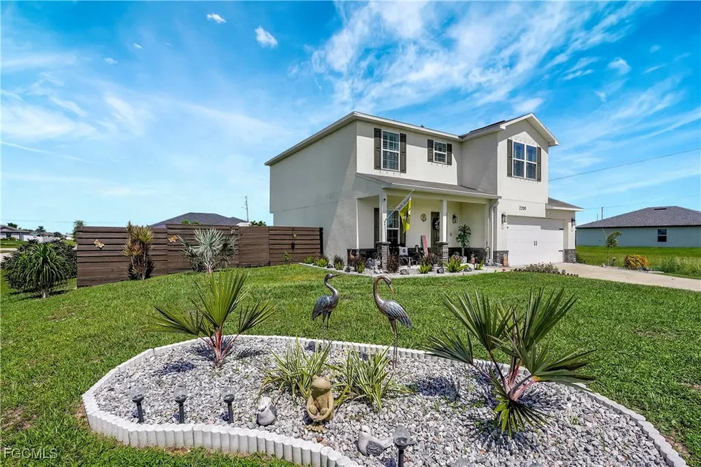 2200 NE Juanita Place Cape Coral FL 33909