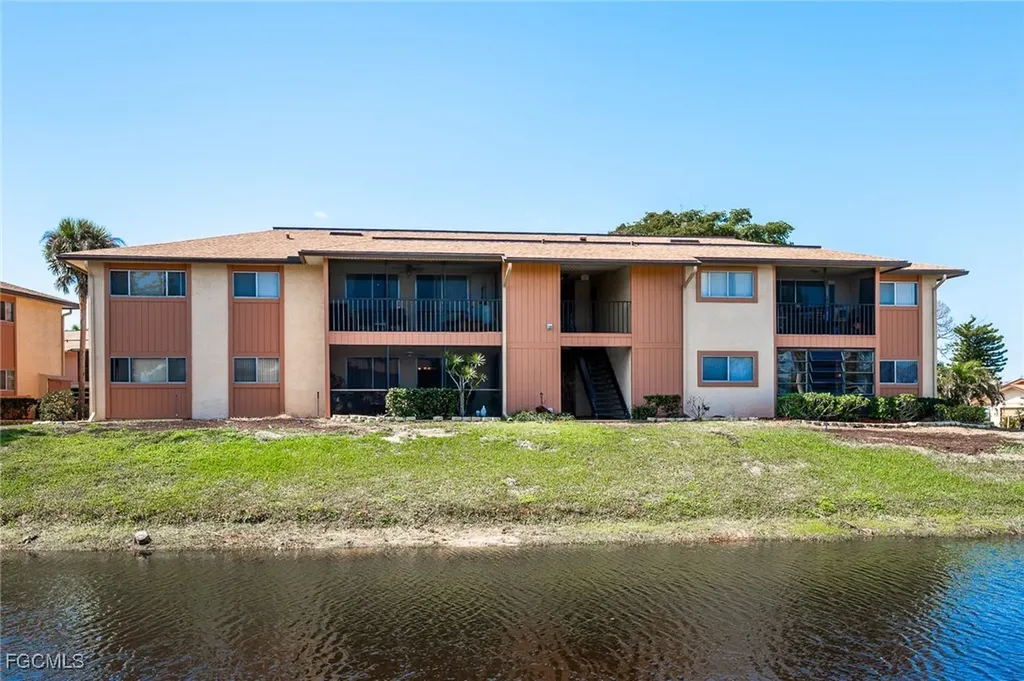 6498 Royal Woods Drive Fort Myers FL 33908