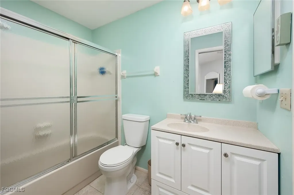 6498 Royal Woods Drive Fort Myers FL 33908