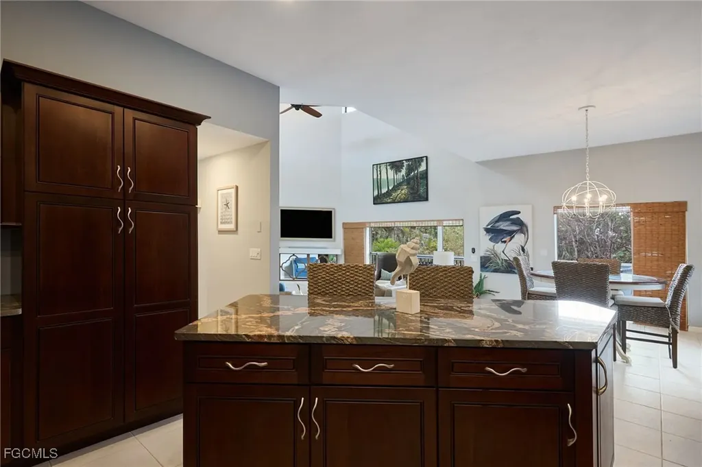 1241 Junonia Street Sanibel FL 33957