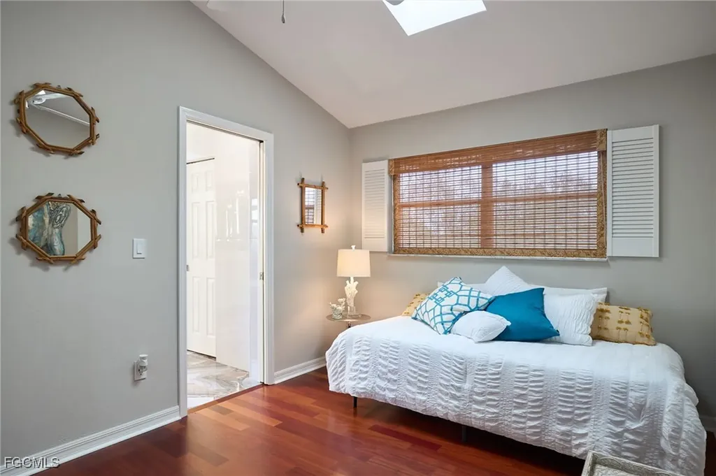 1241 Junonia Street Sanibel FL 33957