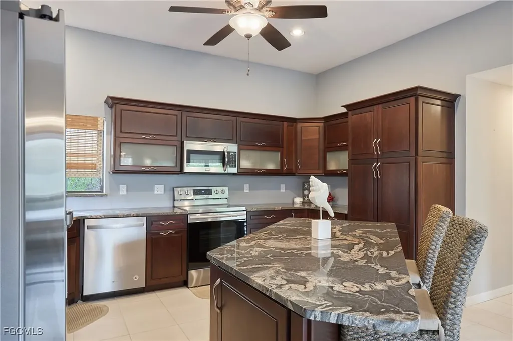 1241 Junonia Street Sanibel FL 33957