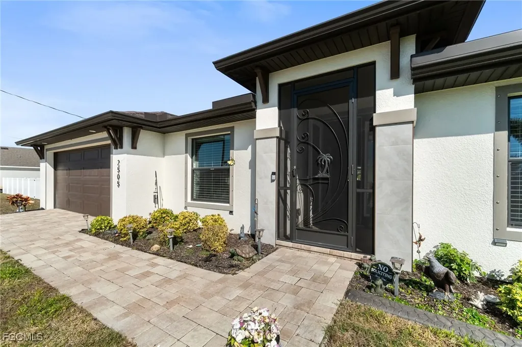 2505 NW 19th Place Cape Coral FL 33993