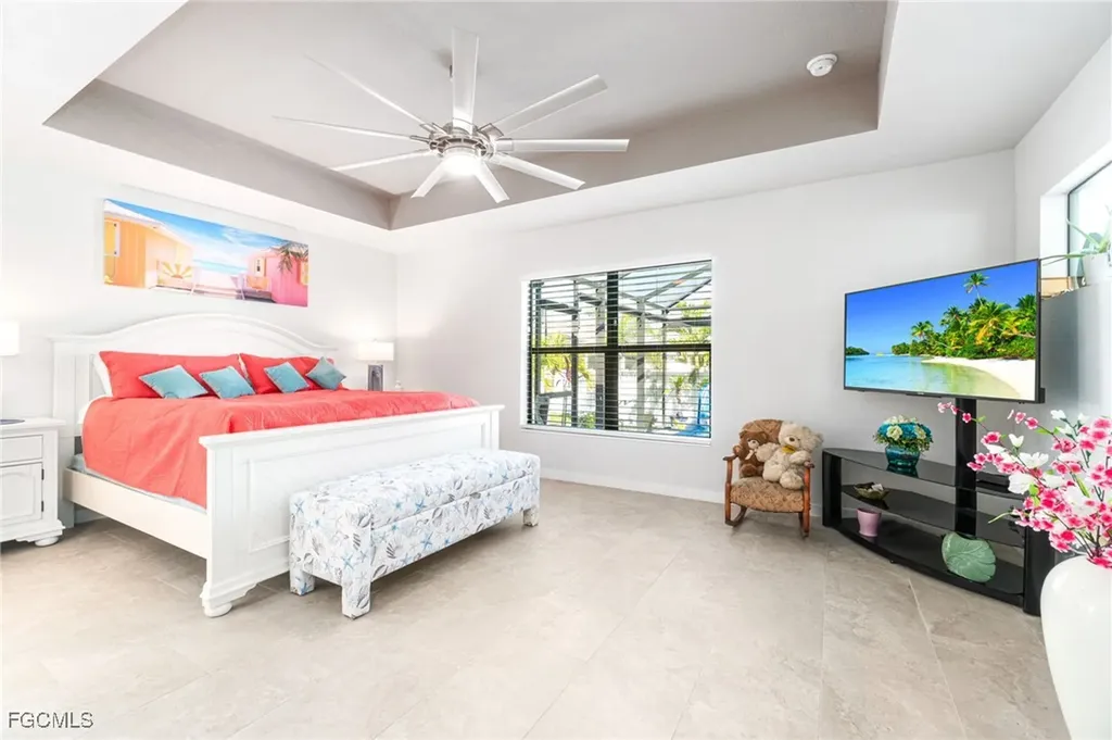 2505 NW 19th Place Cape Coral FL 33993