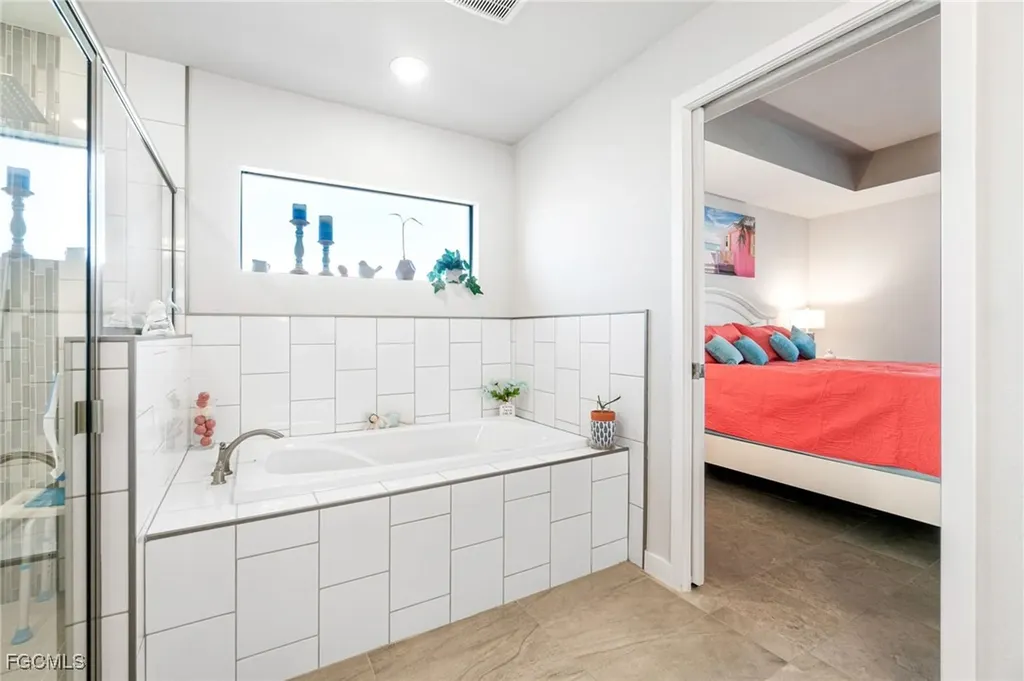 2505 NW 19th Place Cape Coral FL 33993