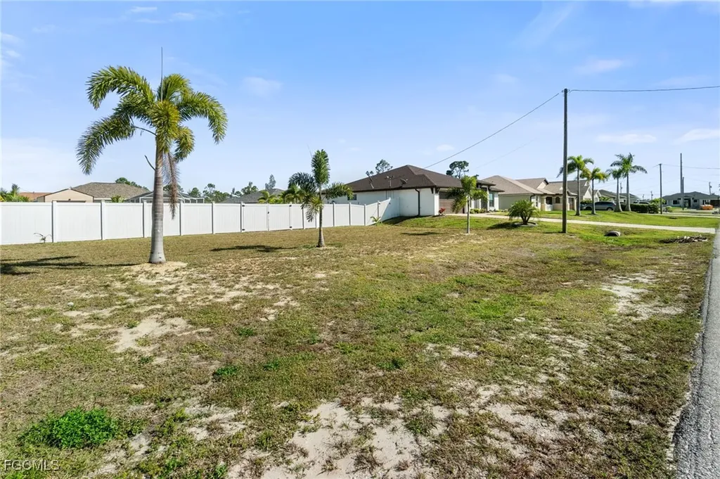 2505 NW 19th Place Cape Coral FL 33993