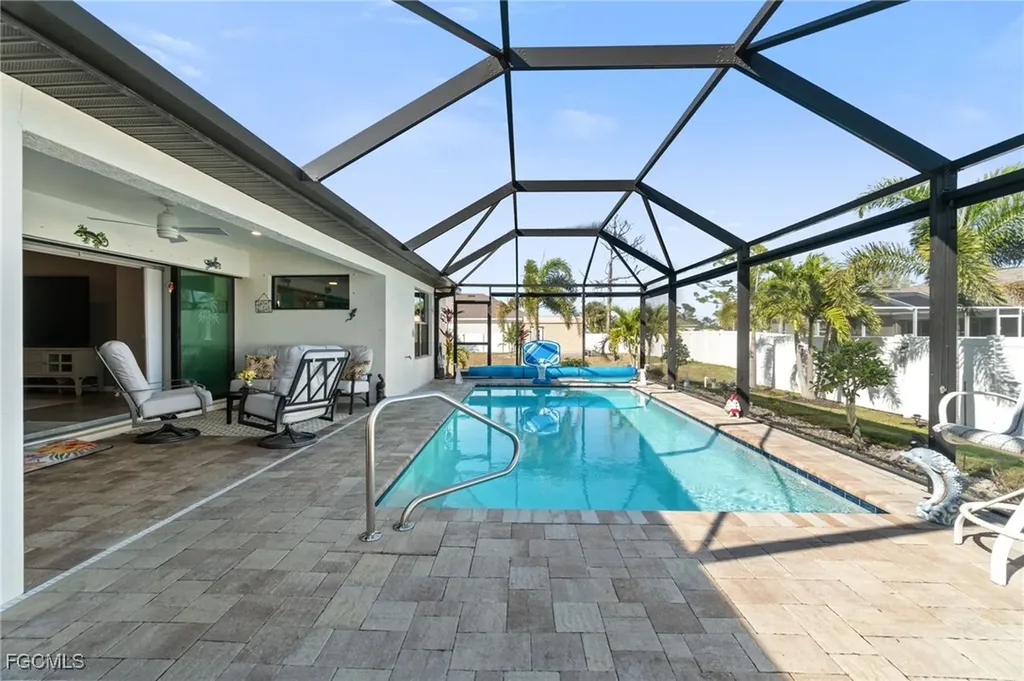 2505 NW 19th Place Cape Coral FL 33993