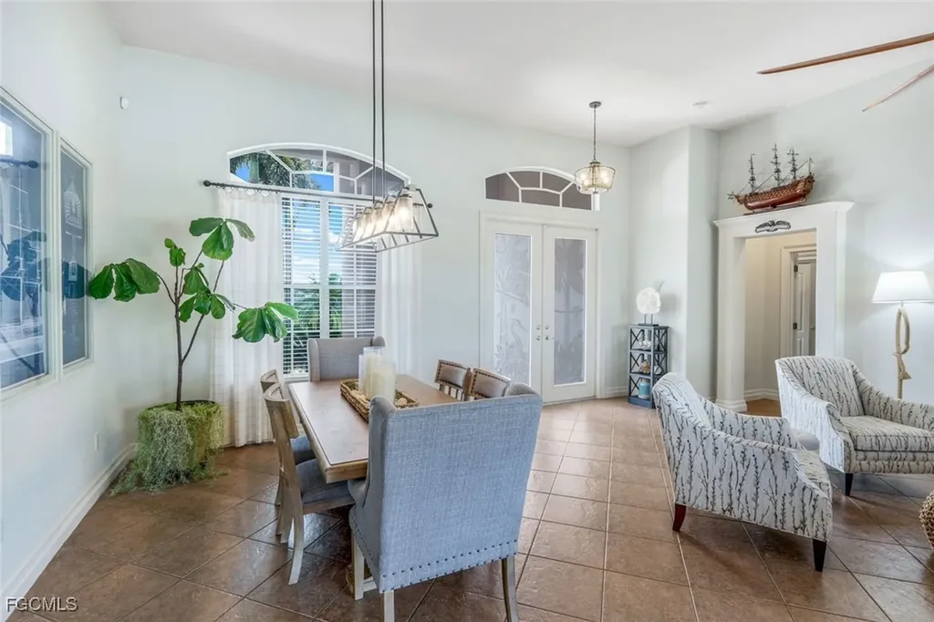 3214 SW 11th Place Cape Coral FL 33914