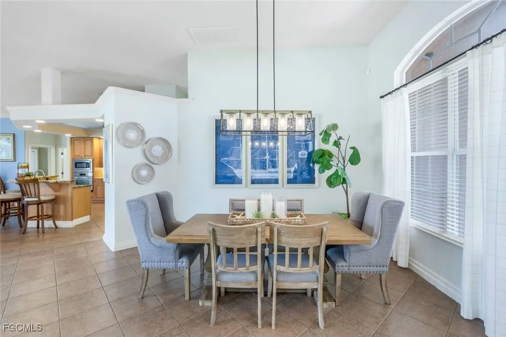 3214 SW 11th Place Cape Coral FL 33914