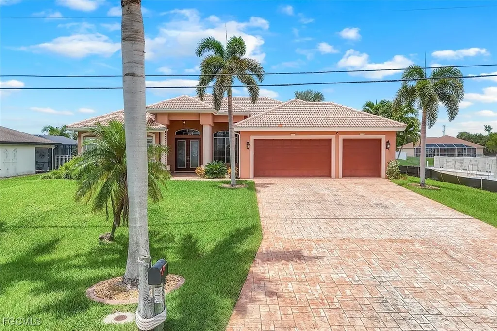 3214 SW 11th Place Cape Coral FL 33914