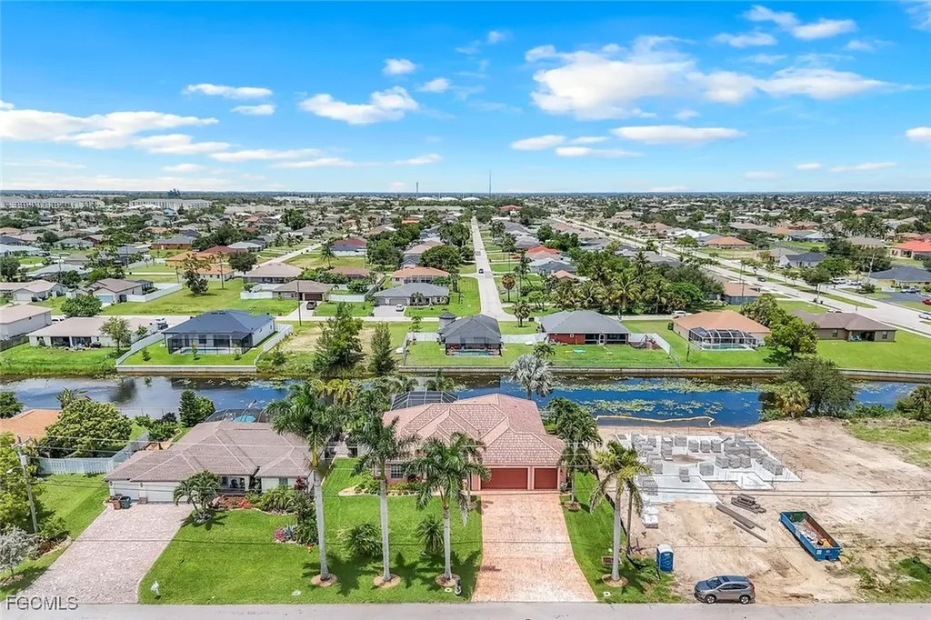 3214 SW 11th Place Cape Coral FL 33914