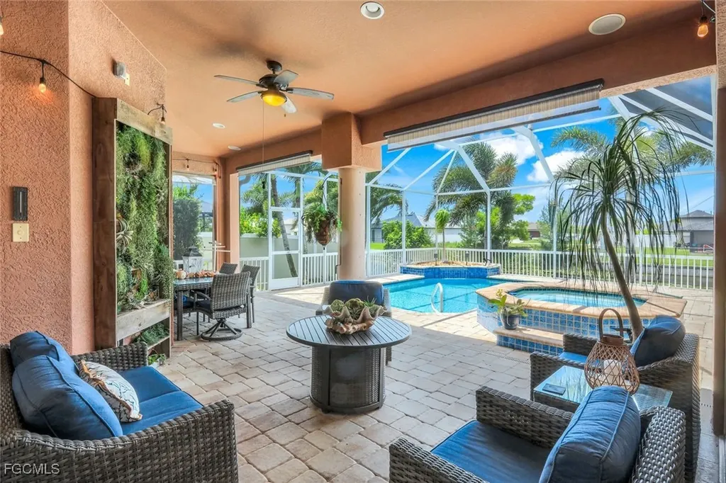 3214 SW 11th Place Cape Coral FL 33914