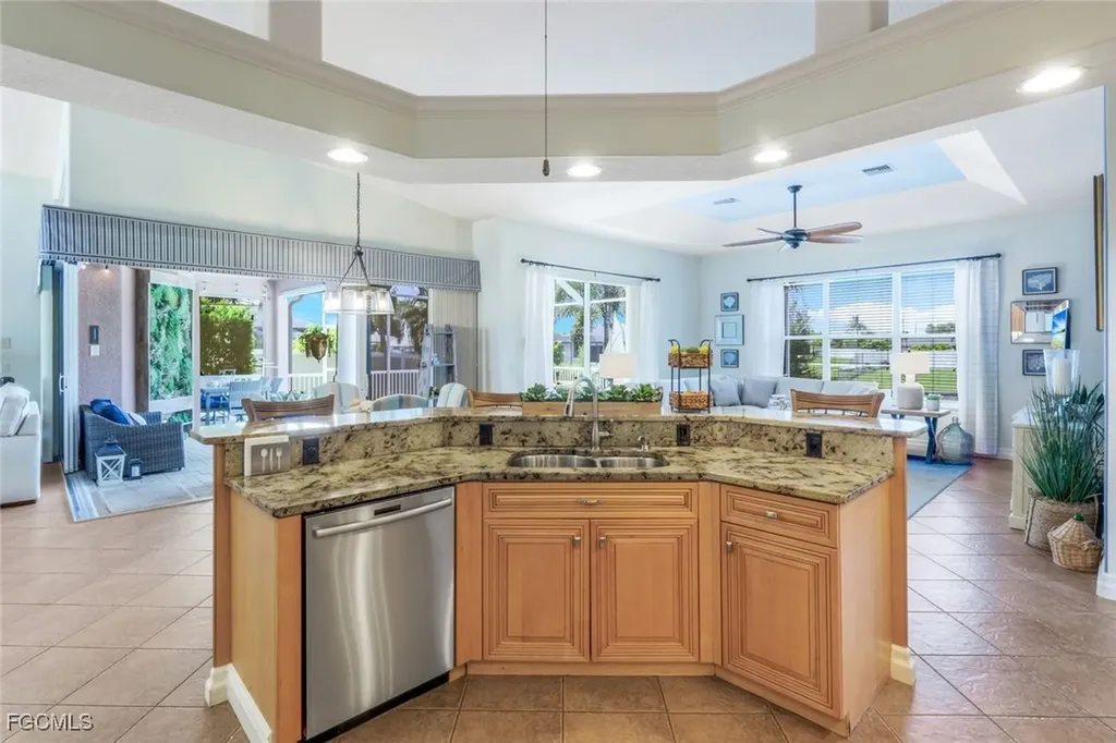 3214 SW 11th Place Cape Coral FL 33914